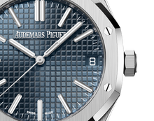 Audemars Piguet ROYAL OAK “Bleu nuit nuage 50” Dial 41mm