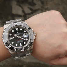 Rolex Sea Dweller Silver Schwarzes Zifferblatt