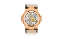Patek Philippe Nautilus Date, Moon Phases , 18k Roségold, 40mm