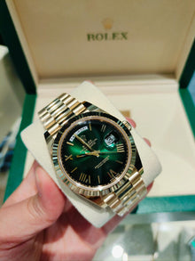 Rolex 2024 Day-Date Grünes Zifferblatt Gelbgold Bracelet