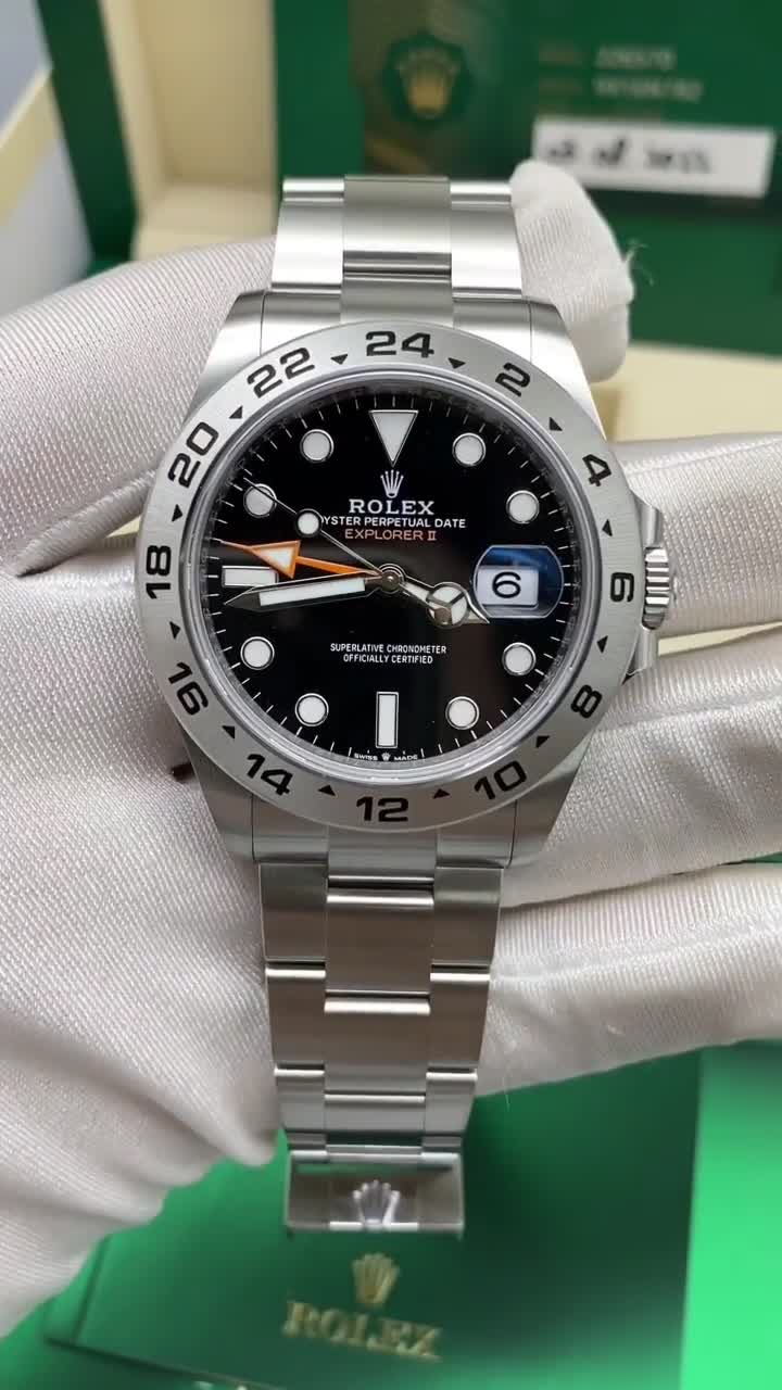 Rolex Explorer II 42mm Schwarzes Zifferblatt