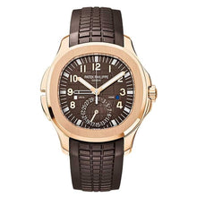 Patek Philippe Aquanaut Travel Time, 18k Roségold, 40,8mm