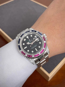 Rolex SUBMARINER SILVER BLUE / RED Diamanten 40MM