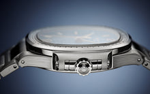 Patek Philippe Nautilus Ladies Automatic , Edelstahl and Diamanten, 35,2mm