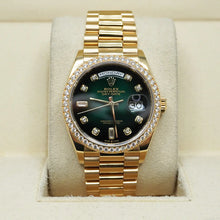 Rolex Day Date 36mm - Ref: - Green Ombre Diamanten Dial & Diamanten Bezel, 18K Gelbgold President Bracelet