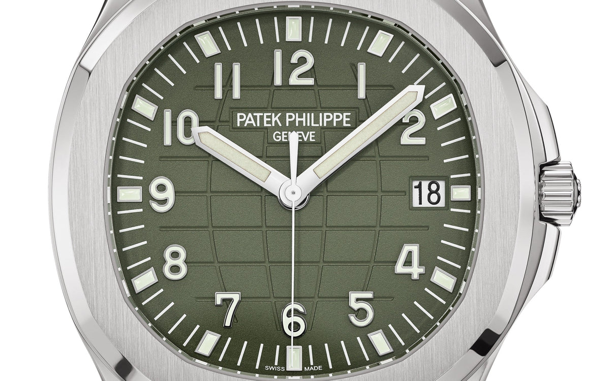 Patek Philippe Aquanaut Jumbo Date, Sweep Seconds, 18k Weißgold, 42,2 mm