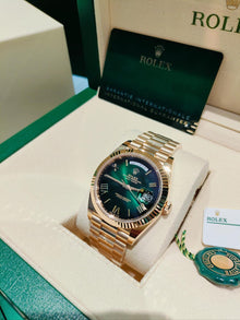 Rolex 2024 Day-Date Grünes Zifferblatt Gelbgold Bracelet