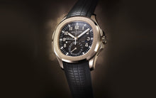 Patek Philippe Aquanaut Travel Time, 18k Roségold, 40,8mm