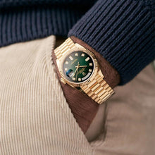 Rolex Day-Date 36 Green Ombre Diamanten Dial Gelbgold President Automatic