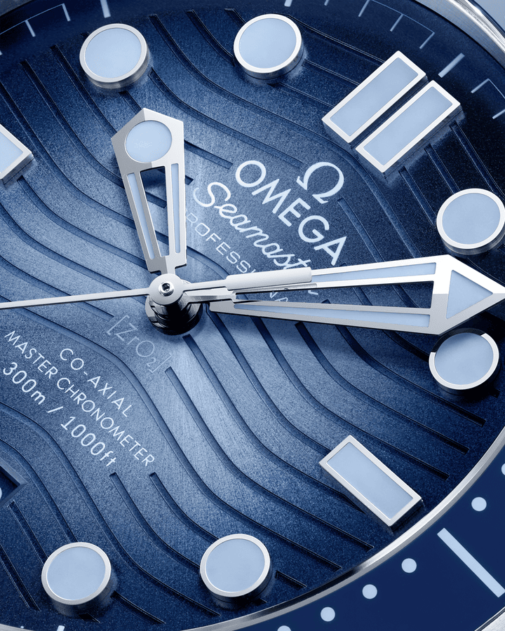 Omega Seamaster Series 300m diving 42mm, Edelstahl case with Kautschukarmband