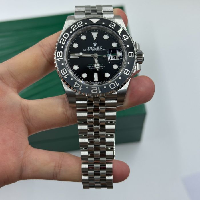 Rolex GMT Master ll Automatic Schwarzes Zifferblatt Jubilee Bracelet Edelstahl M126710GRNR-0003