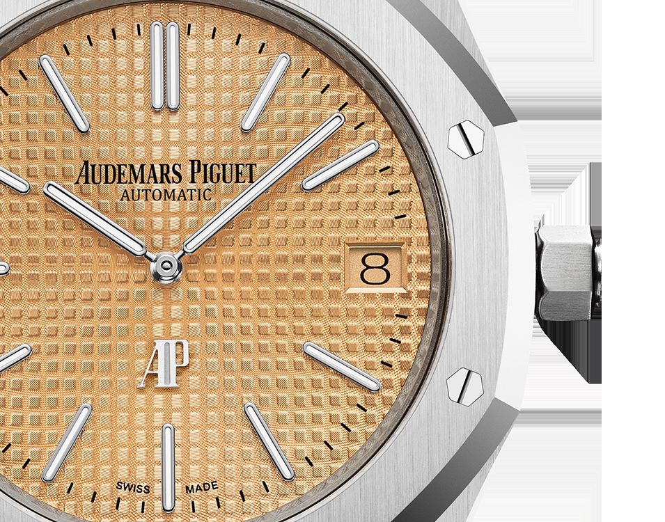 Audemars Piguet ROYAL OAK “JUMBO” EXTRA-THIN Pink Gold-toned Dial 39mm