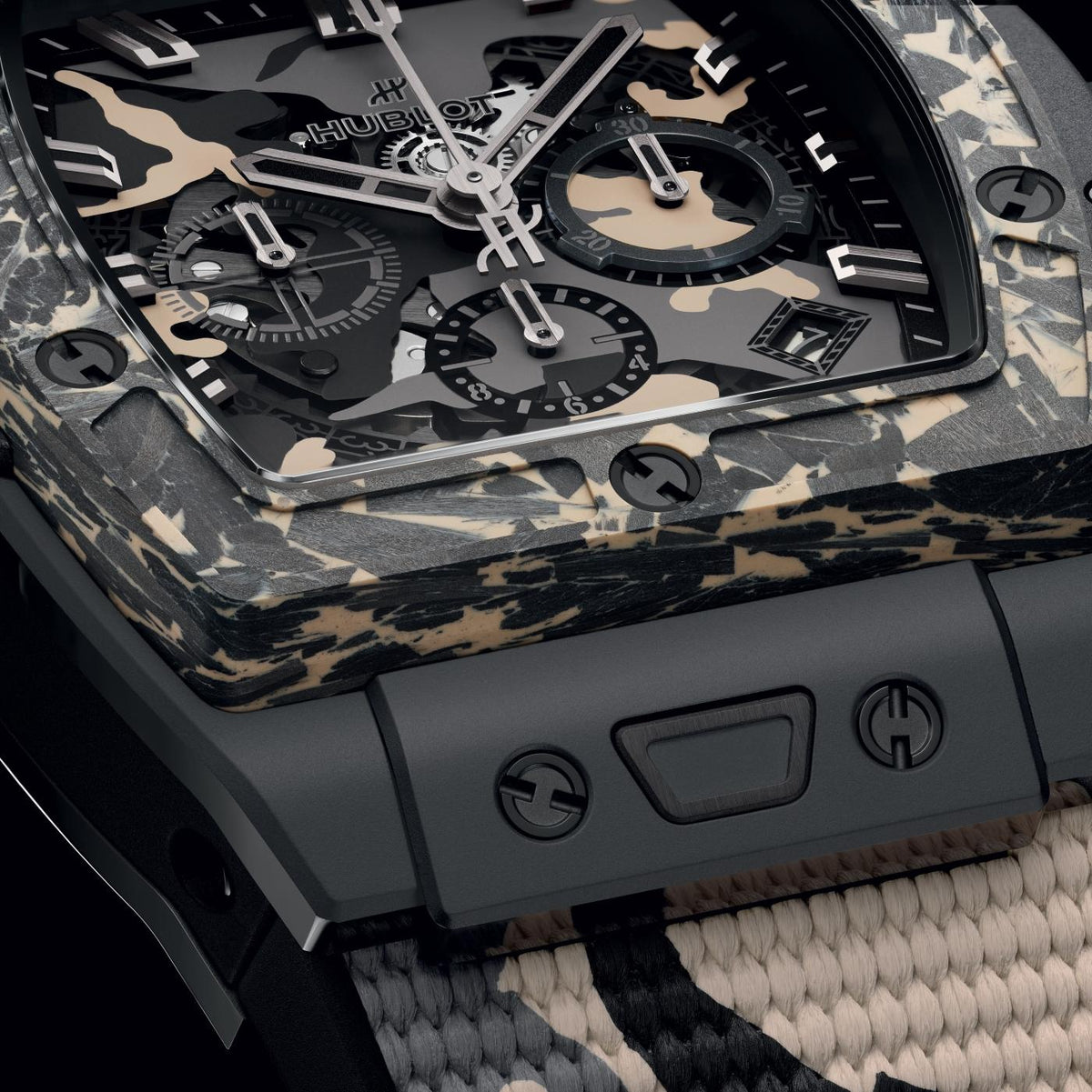 Hublot Hublot, Spirit of Big Bang Keramik Carbon Beige Camo, Limited Edition, 42mm, Ref# 642 .
