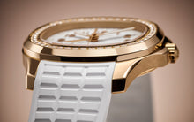 Patek Philippe Aquanaut Luce Travel Time, 18k Roségold, 38,8mm