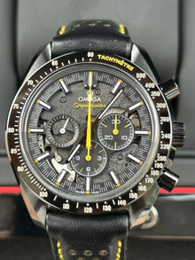 Omega Speedmaster DARK SIDE OF THE MOON Apollo 8 44.25mm