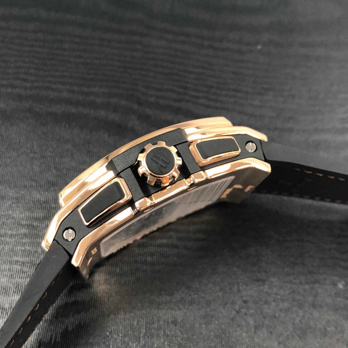 Hublot Spirit of Big Bang King Gold 42mm