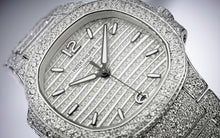 Patek Philippe Nautilus Haute Joaillerie Ladies Automatic , 18K Weißgold and Diamanten, 35,2mm