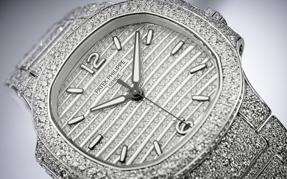 Patek Philippe Nautilus Haute Joaillerie Ladies Automatic , 18K Weißgold and Diamanten, 35,2mm