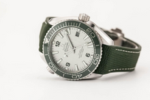 Omega Planet Ocean 8900 43.5mm Grey / Green