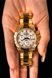 Rolex Cosmograph Daytona White Mother of Pearl Diamanten Dial, Gelbgold