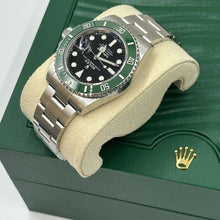 Rolex Submariner Date Green Bezel 41mm -0002 Replica