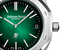 Audemars Piguet ROYAL OAK “JUMBO” Smoked Grünes Zifferblatt 39mm