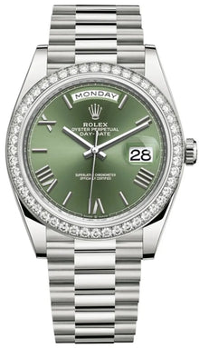 Rolex Day-Date 40 18k Weißgold Olive Grünes Zifferblatt Diamanten Bezel M228349RBR-0030