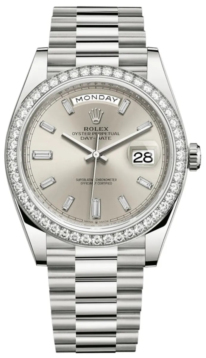 Rolex Day-Date 40 18k Weißgold Silver Diamanten Dial M228349RBR-0001
